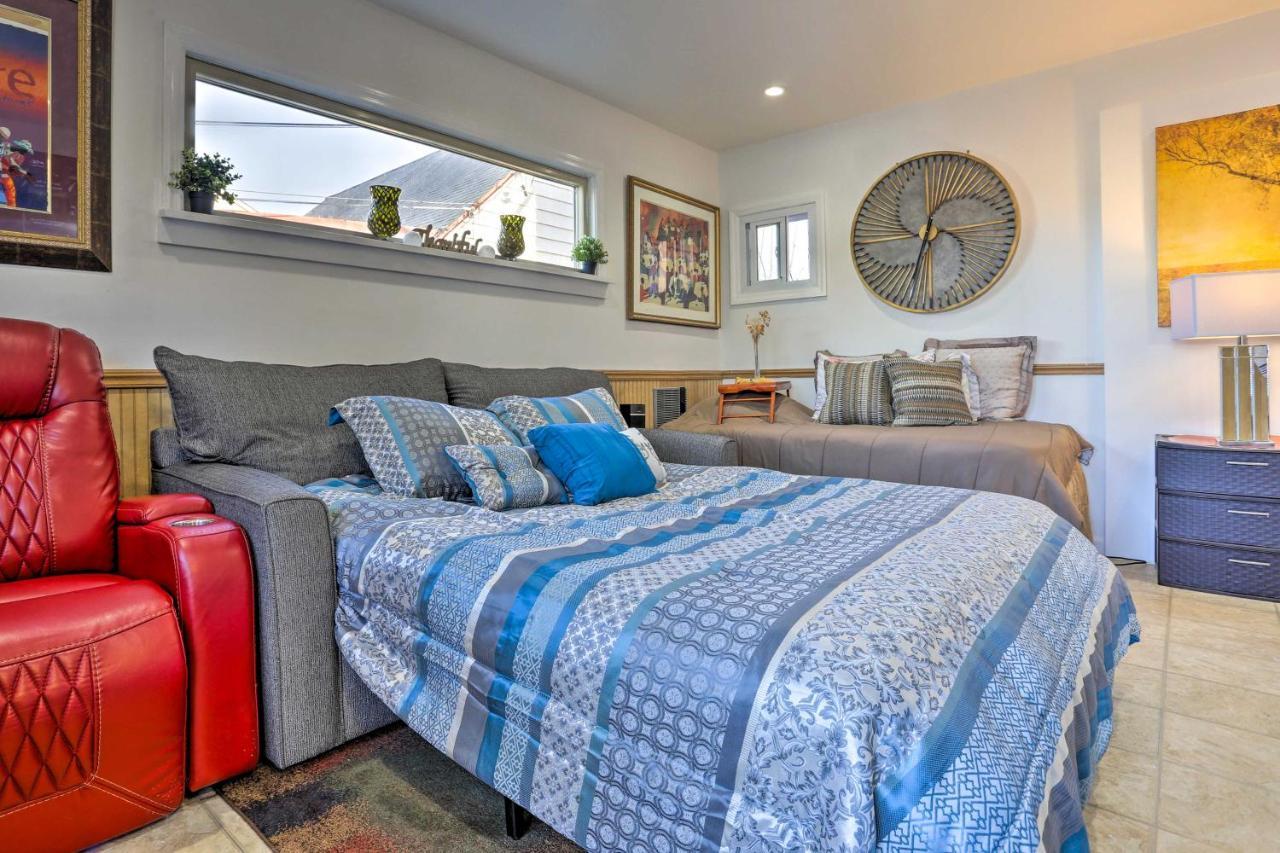 Central Elmont Studio With Great Outdoor Space! Exterior photo